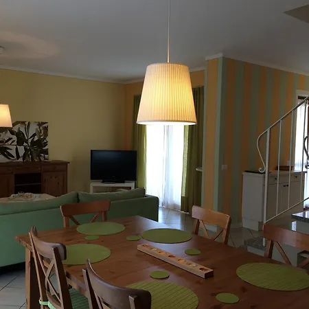 Girasole 3* 坎诺比奥
